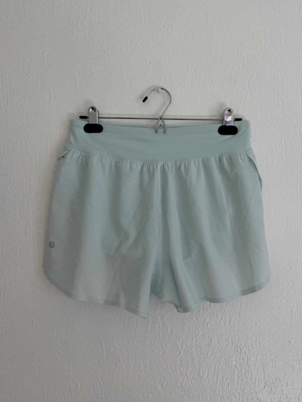 Lululemon fast and free high rise short - Picture 2 of 4
